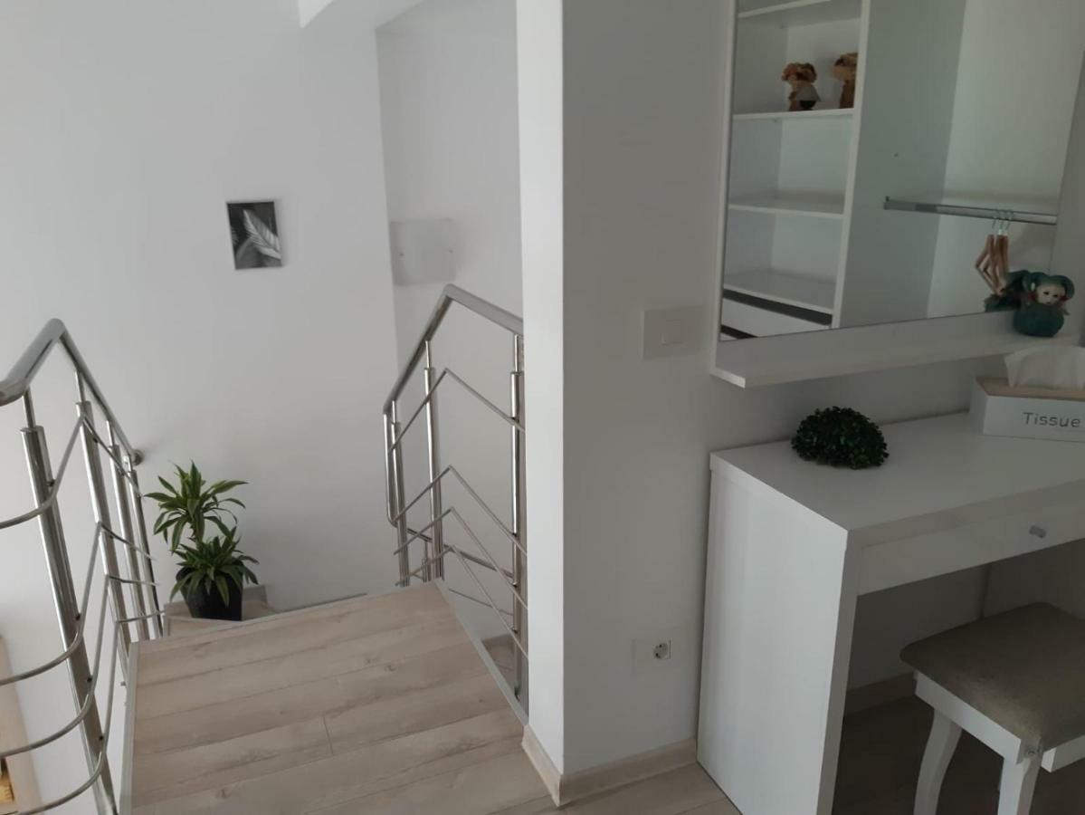 شقة Apartament Ana Premium أرادايا المظهر الخارجي الصورة